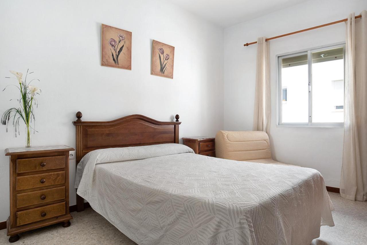 דירות קוניל דה לה פרונטרה Casa Juani - Solo Familias מראה חיצוני תמונה
